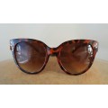 Women's Animal Print Classic Sunglasses  